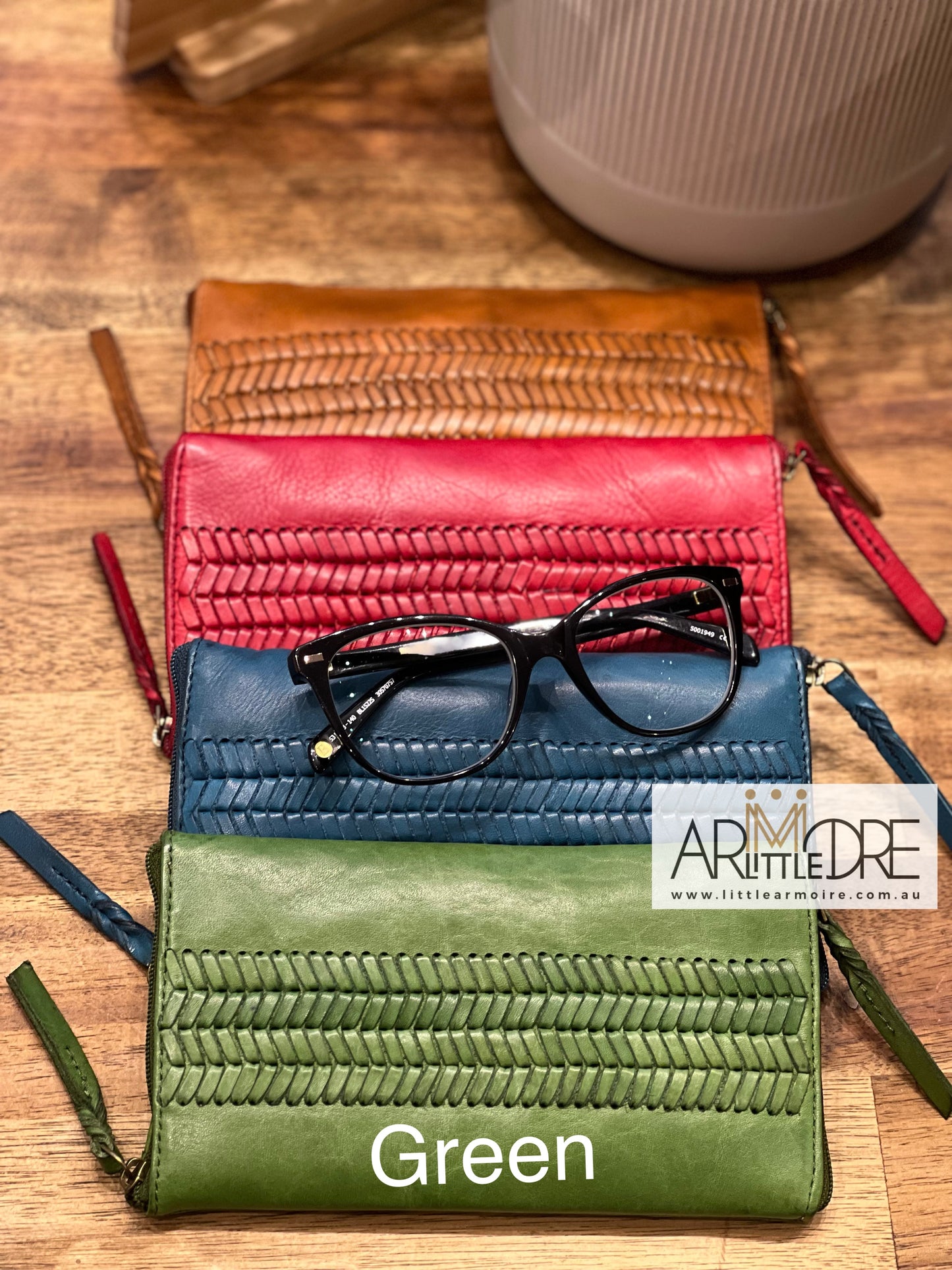 Vintage Woven Design Double Sided Glasses Case with extra rear zipped pocket LA-6233W (UALA6233W)