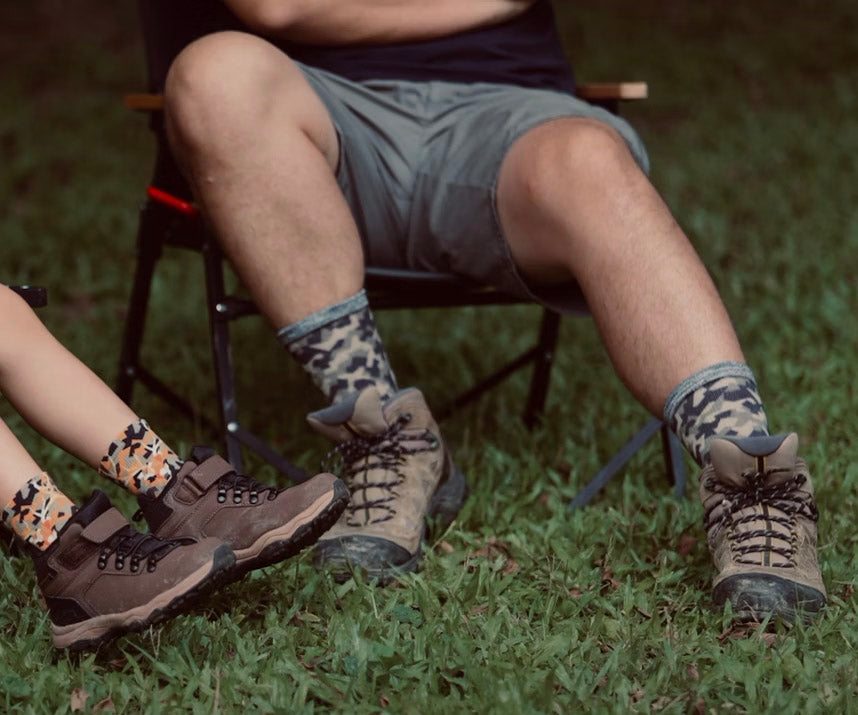 RAFAC Coffee Yarn Socks - Wildlife Series: UARFWL2325A for Adult