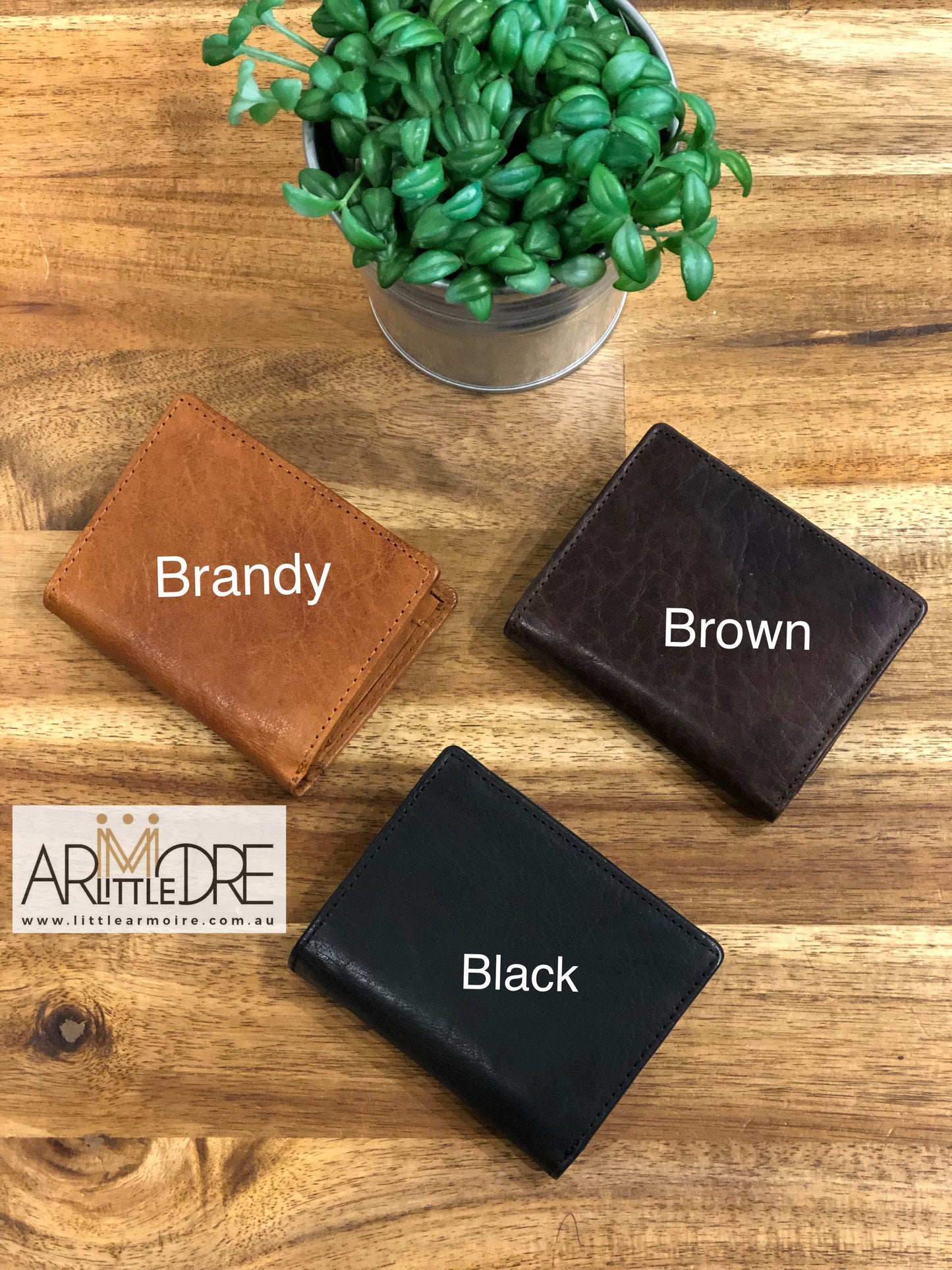 Men's Lightly Oiled Rugged Bi-Fold Wallet UARH1424 Scott
