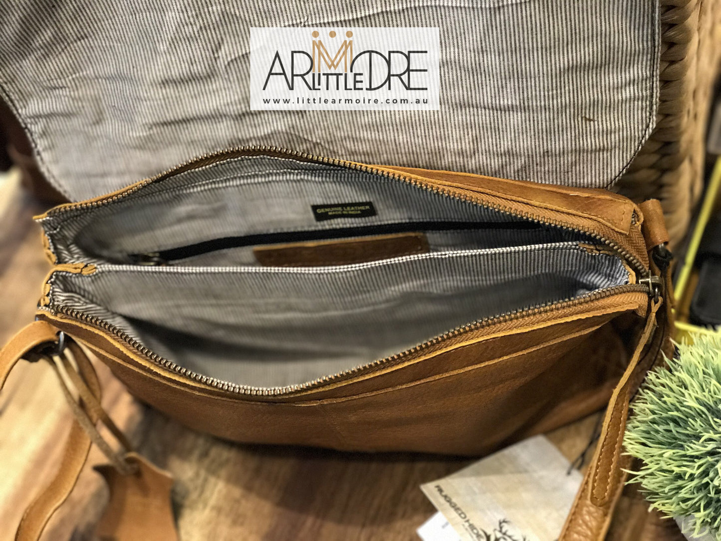 Rugged Hide UARH10745 Fay Soft leather Bag / Clutch