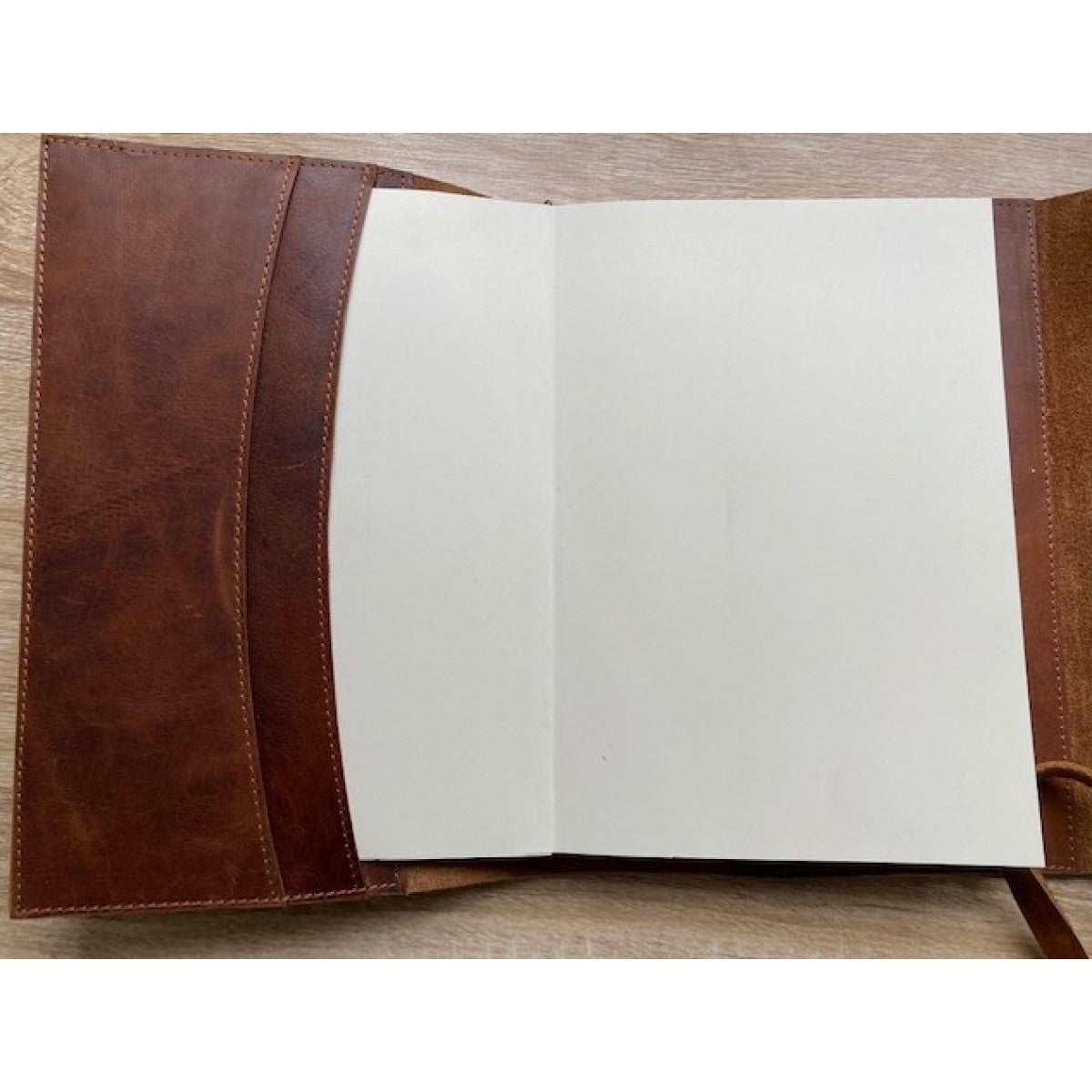LA41081 Journal Cover