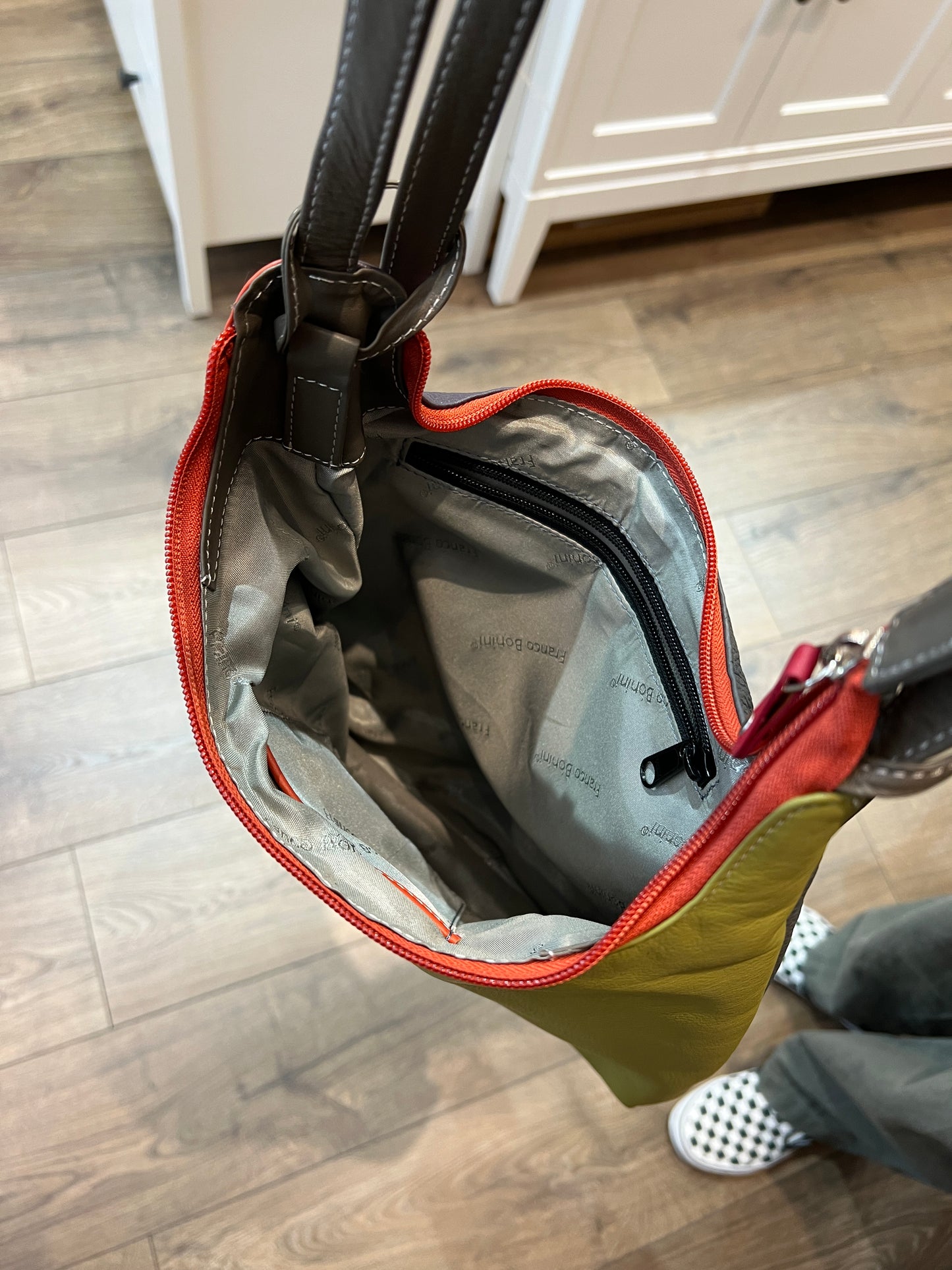 Convertible Leather Shoulder Bag / Backpack UAFB207