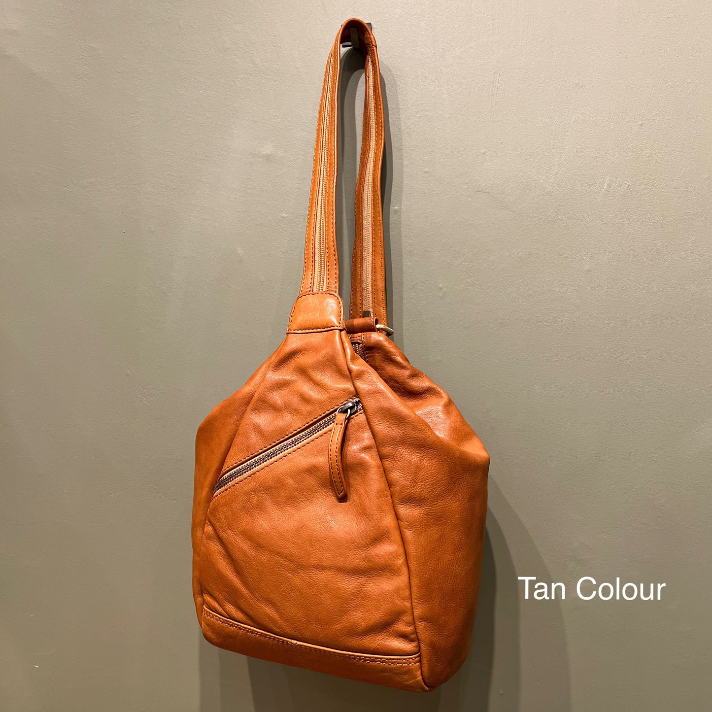 Leather Chest Bag/Backpack UARH435
