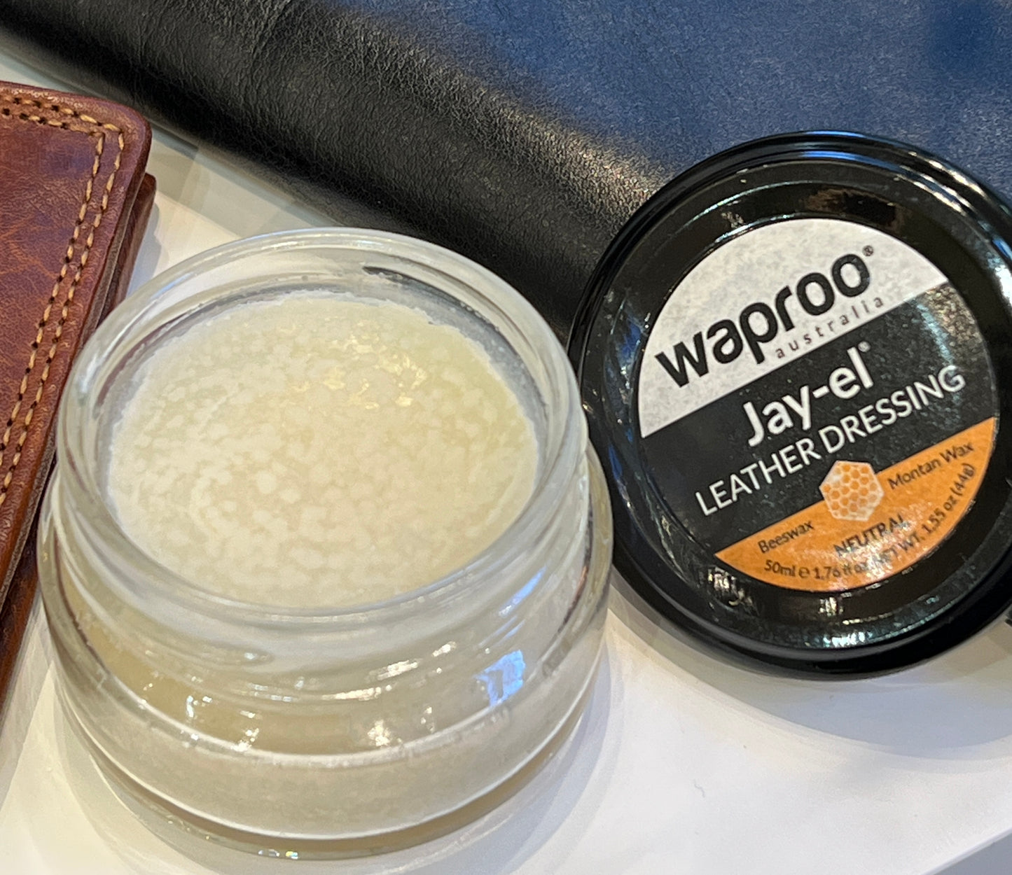 Waproo Jay-el natural beeswax leather dressing