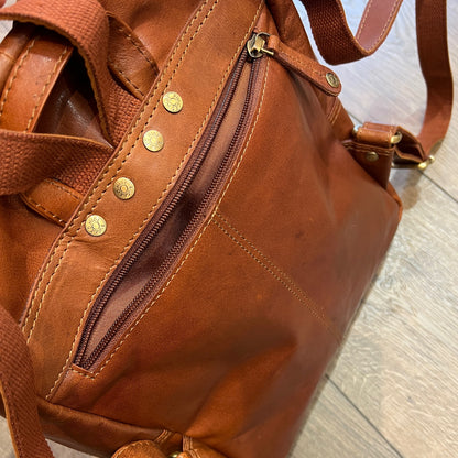 Unisex leather backpack UARH2625 Bern