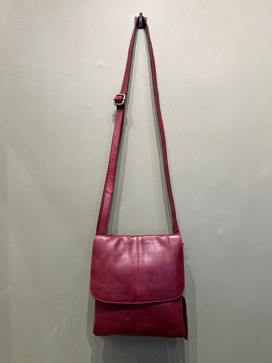 Leather Crossbody Bag UAMP6655
