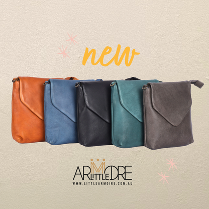 Soft Leather Small Envelope Crossbody Bag UARH2558 Bexley