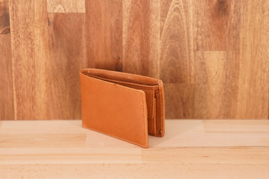 LA55 Men's Compact Leather Wallet