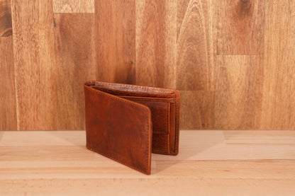 Compact Small Leather Wallet UARH55