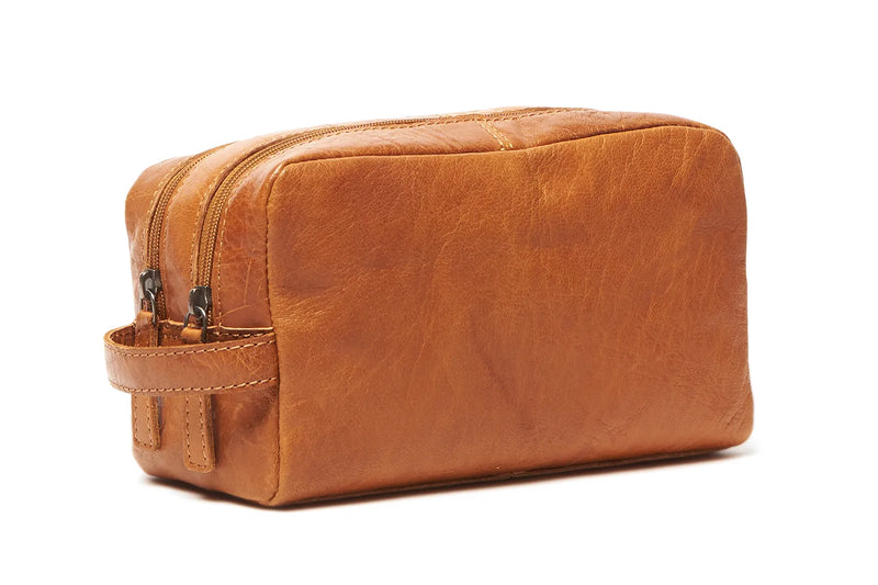 Genuine Leather Handmade Travel Toiletry Bag - Wash Bag, Shaving Kit & Make  Up Kit - Travel Gift for Men & Women by Rustic Town : Amazon.co.uk: Fashion
