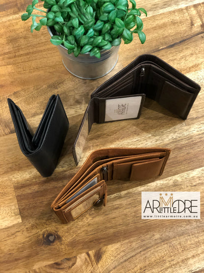 Men's Lightly Oiled Rugged Bi-Fold Wallet UARH1424 Scott