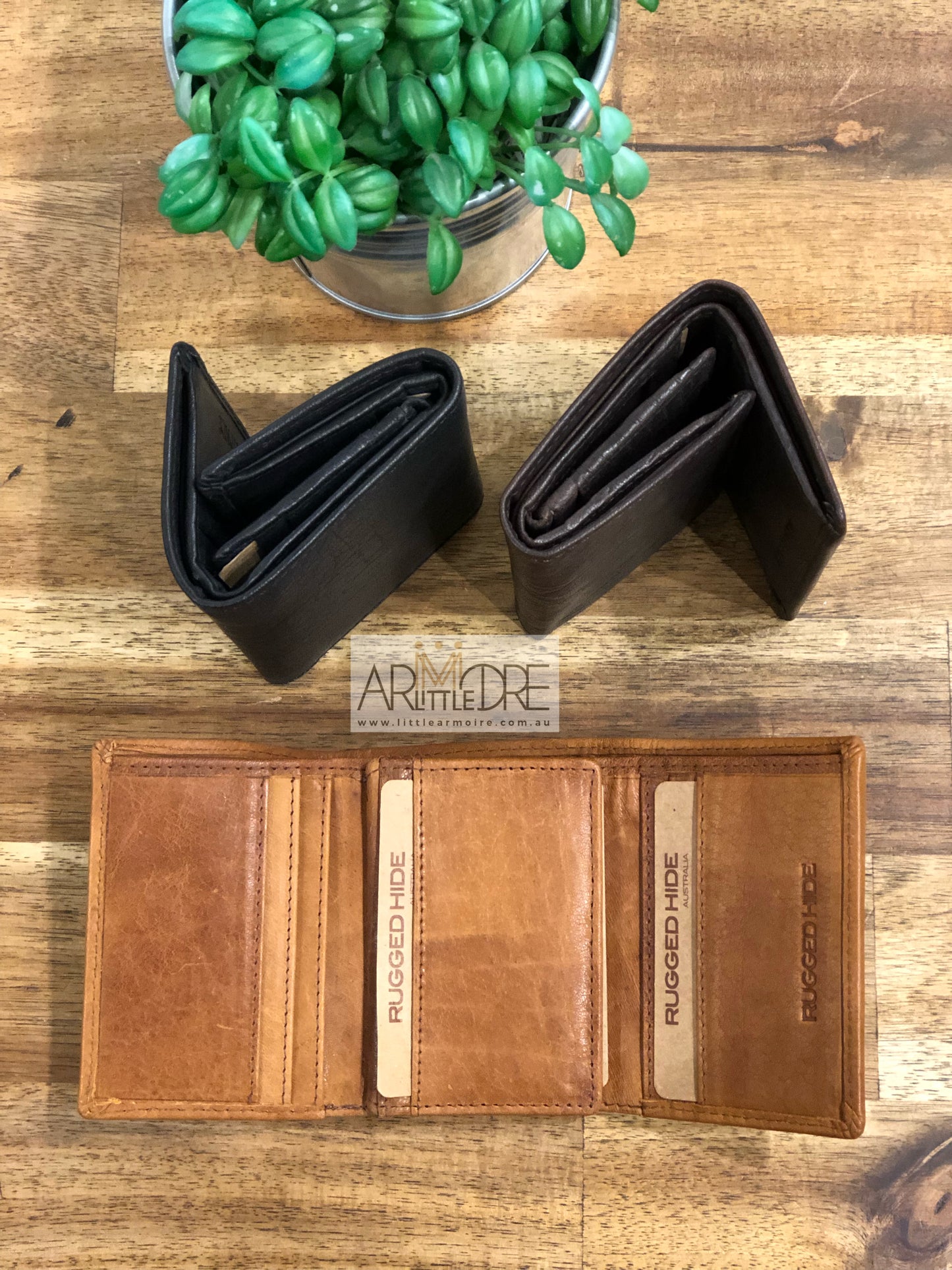 Tri-Fold Unisex Leather Wallet UARH1425 Logan