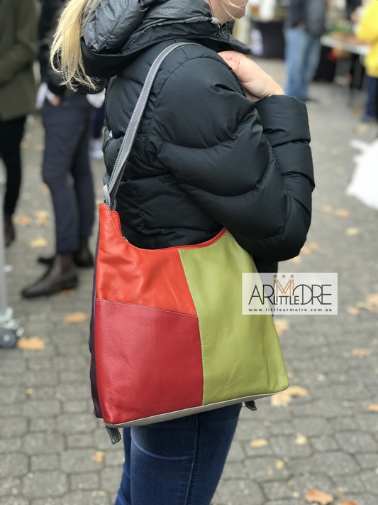 FB-702 Convertible Leather Shoulder Bag / Backpack